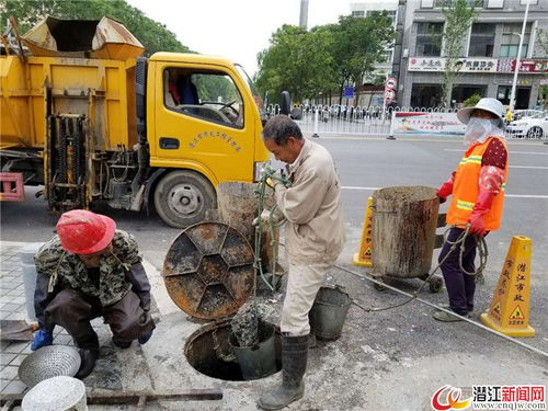 市政工程管理局逐一清疏城区积水点管道